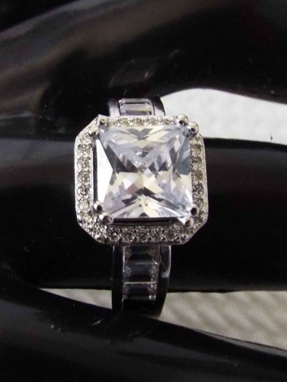 925 Silver Filled Emerald Cut Fashion Band Ring